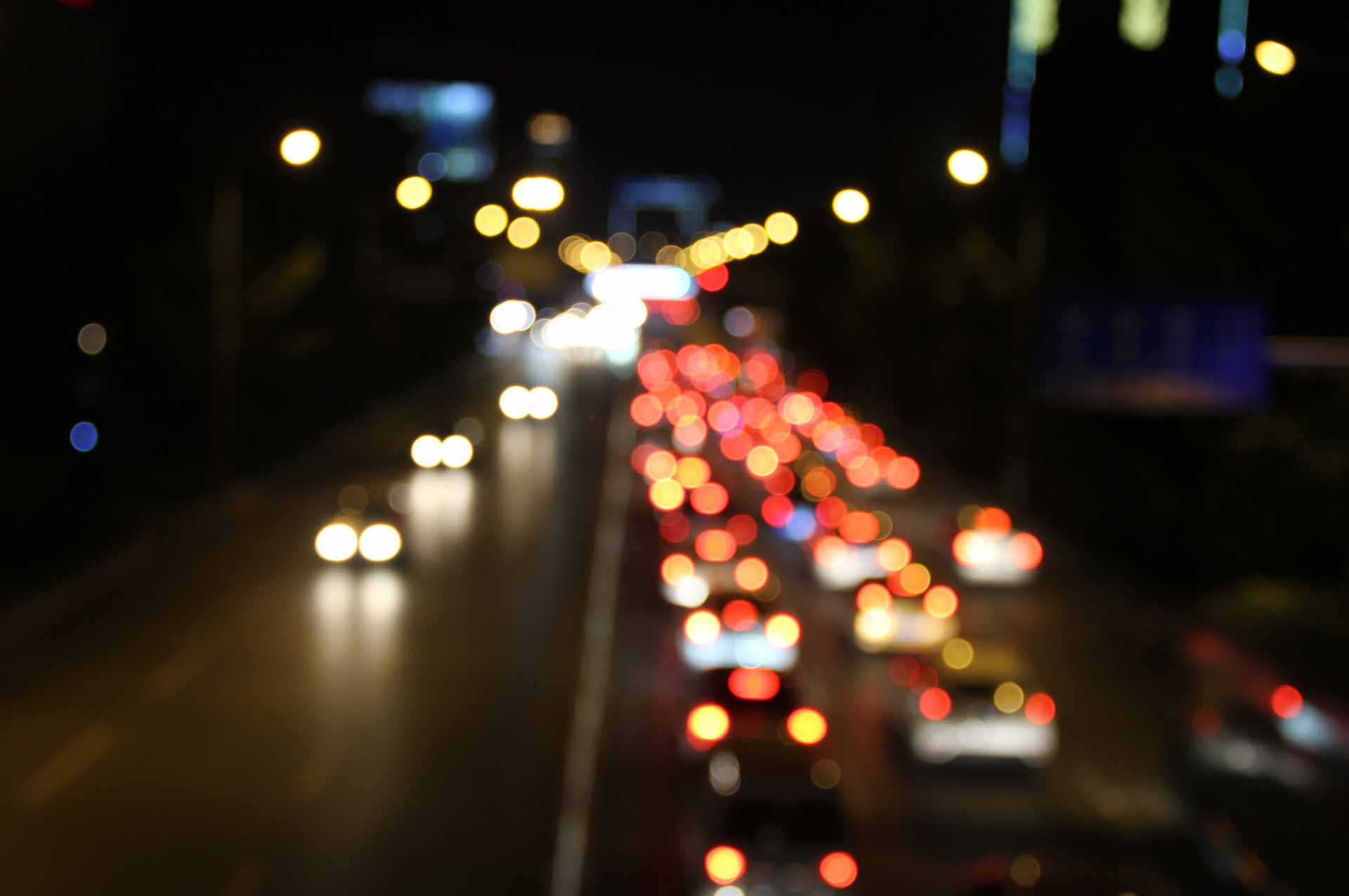 Luftfrachtnahverkehre vom und zum Flughafen München Tragfläche eines Flugzeuges